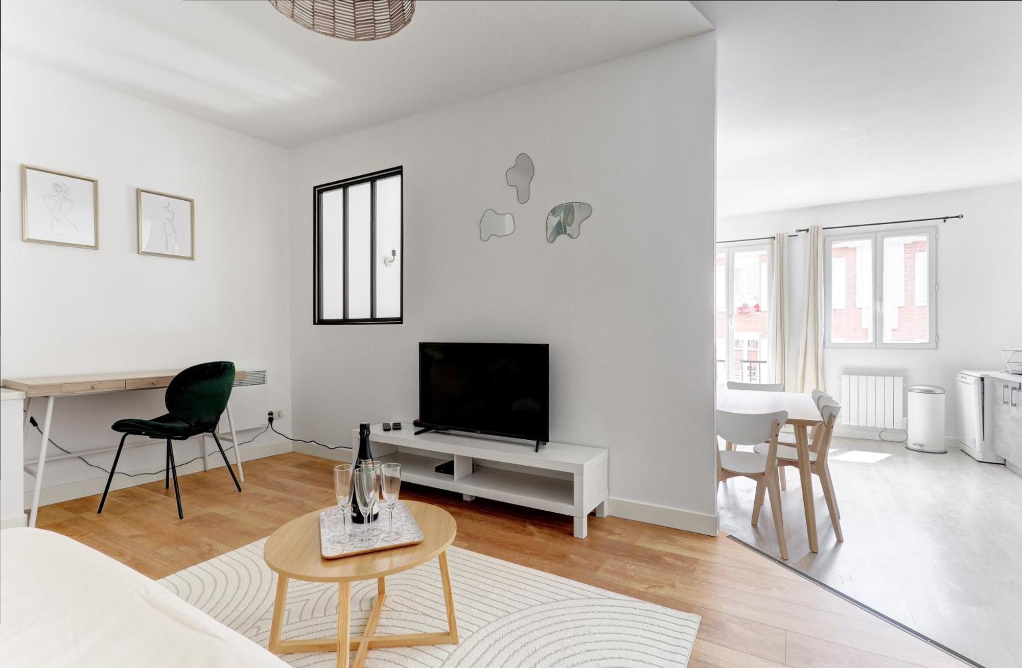 Le Bubbly - Appartement Lumineux De 50M² إيبيرني المظهر الخارجي الصورة